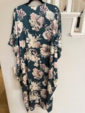 Julie Harrah | Green White Roses Roper Caftan | New with Tags